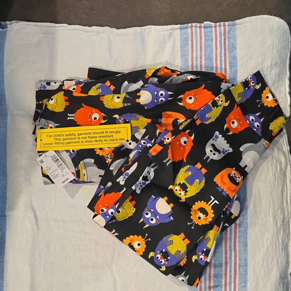 Childrens place pj's 2pc monster print reebok leggings Halloween - Picture 3 of 3